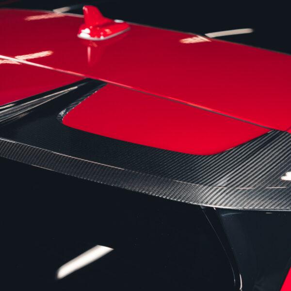 Håndlavet carbon aero-kit med RS6-S logo