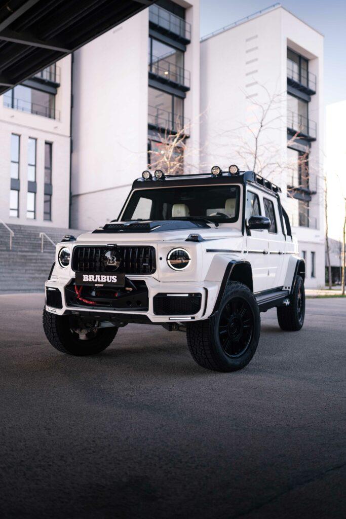 BRABUS XLP Superwhite baseret på AMG G63 frontbillede